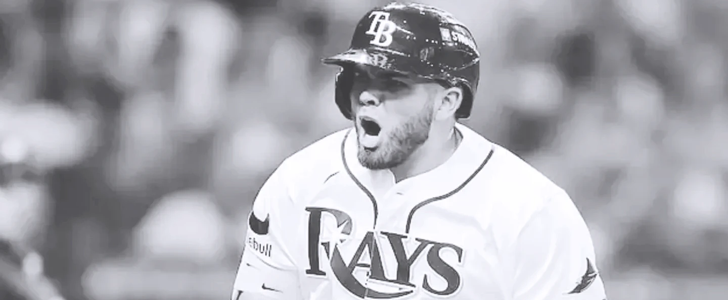 Imagen de la nota sobre Jonathan Aranda y su jonrón ante Gerrit Cole en la Serie Divisional