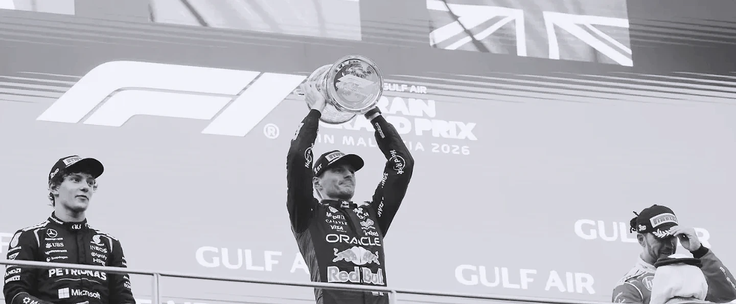 Verstappen gana el Gran Premio de Baréin corrido en Sepang por la guerra; Checo Pérez termina 19.º y sin puntos